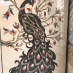 سنگ معرق دیوار طرح طاووس | تابلو معرق سنگی برای تزئین فضاهای لوکس